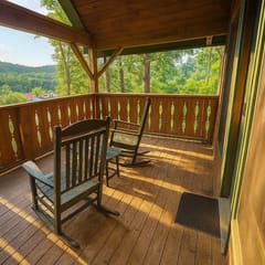 Hot Tub, Game Room, Sauna & Views! Walk 2 Downtown