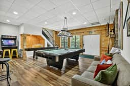 4 Private Suites | Mtn Views, Hot Tub & Game Room - Image 4