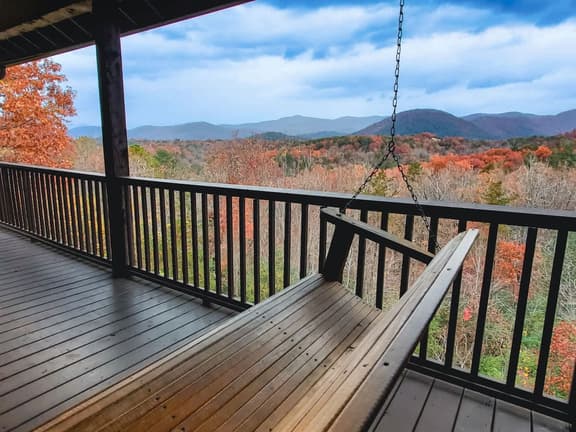 New! Panoramic MtnViews, Game Room, Hot Tub, Sauna - Image 1
